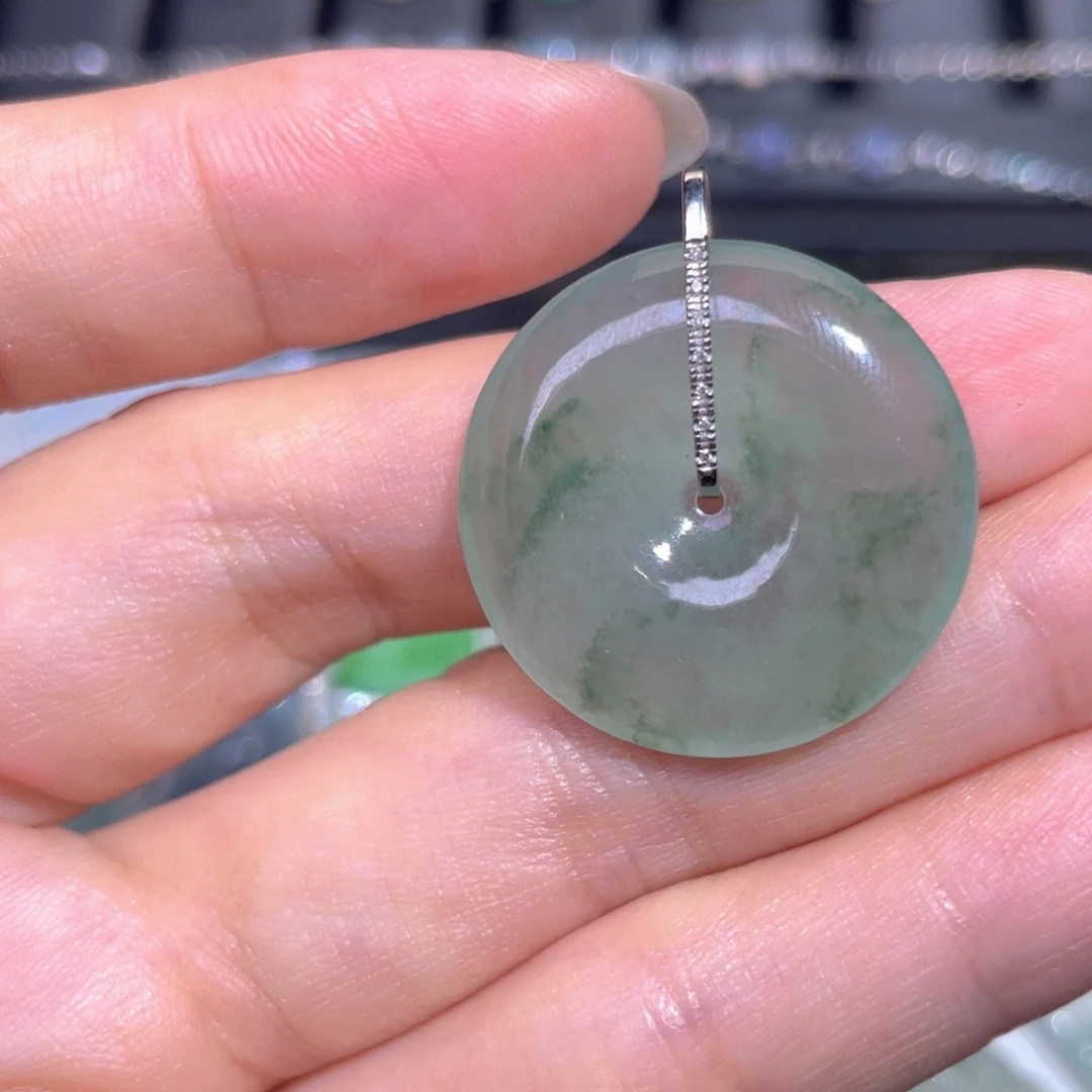 颈饰18K金镶嵌翡翠翡翠