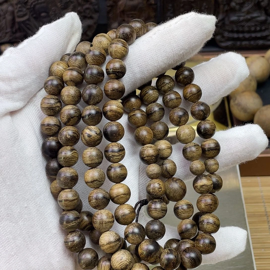 s***n沉香手串达拉干………………