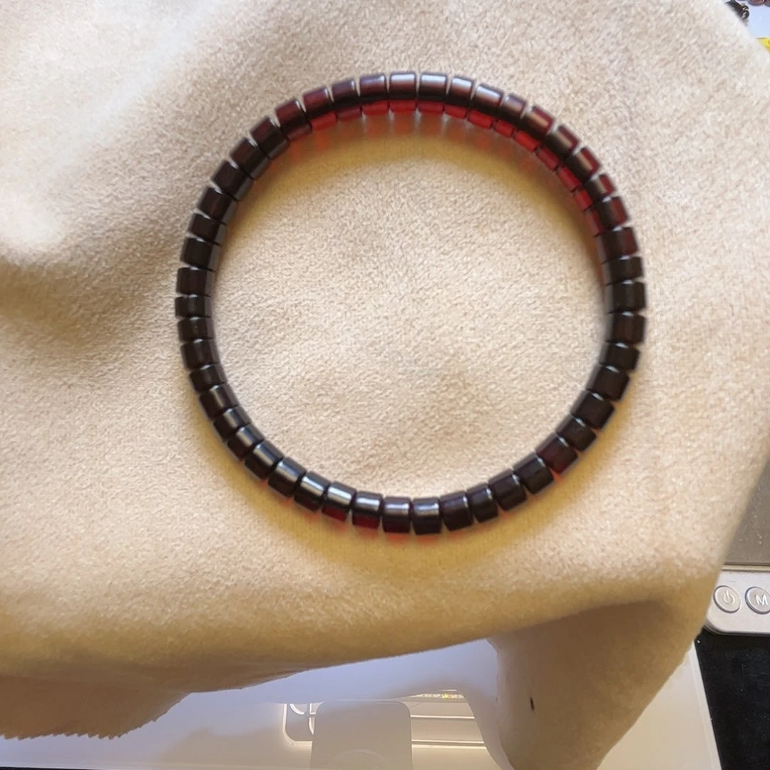 琥珀未镶嵌手串血珀直切卡5