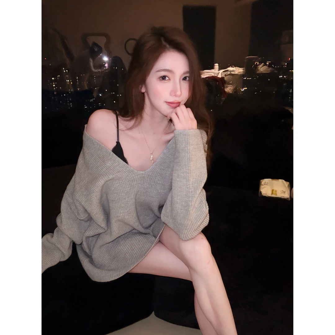 【慵懒灰调】秋冬季新款灰色针织v领毛衣套装小个子一整套入冬穿搭