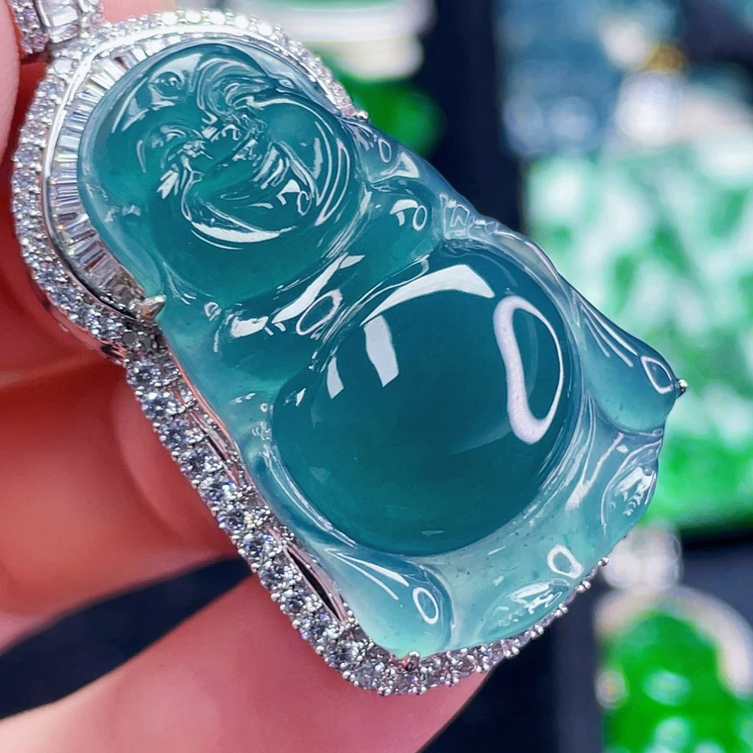 翡翠未镶嵌颈饰1，