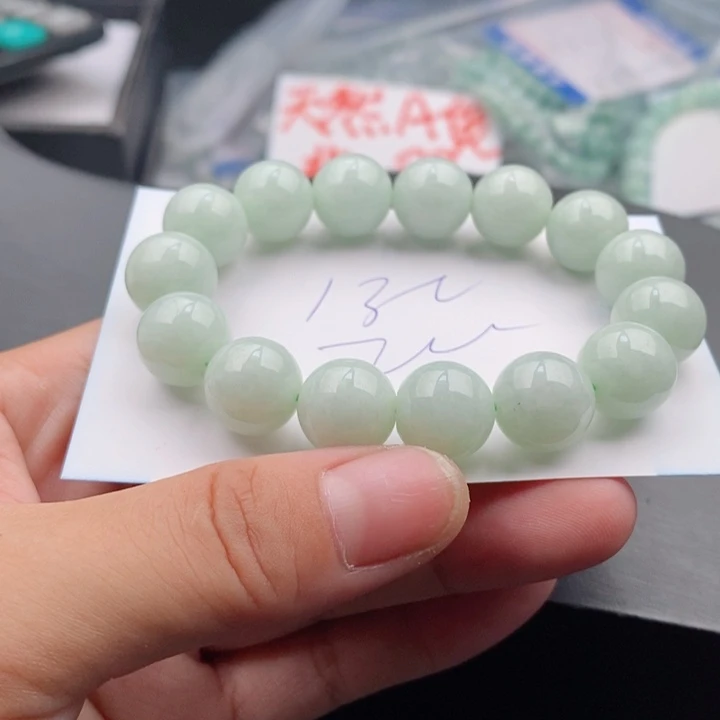 未镶嵌手链翡翠多样性