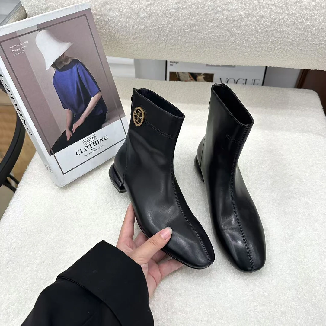 2024秋季新款欧货英伦风时尚百搭圆头低跟侧拉链短筒马丁靴g560