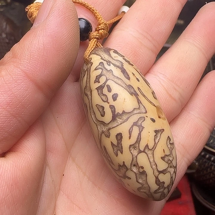 全是铜器工艺摆件
