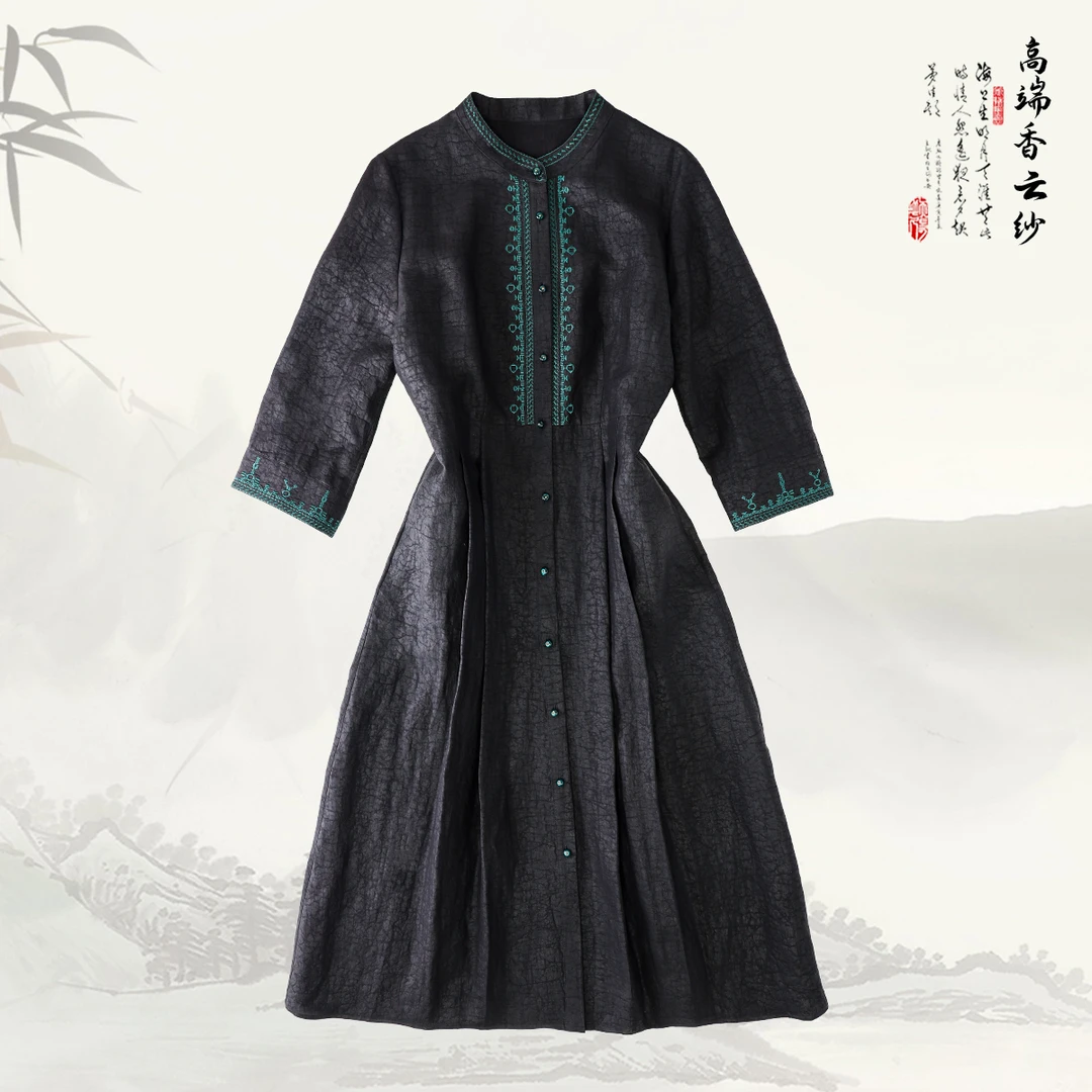 品牌新款香云纱新中式龟裂纹排扣中袖圆领连衣裙439697