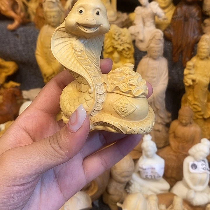 黄杨木黄杨木瑕疵蛇