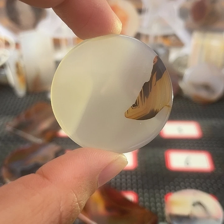 合金颈饰玛瑙/玉髓