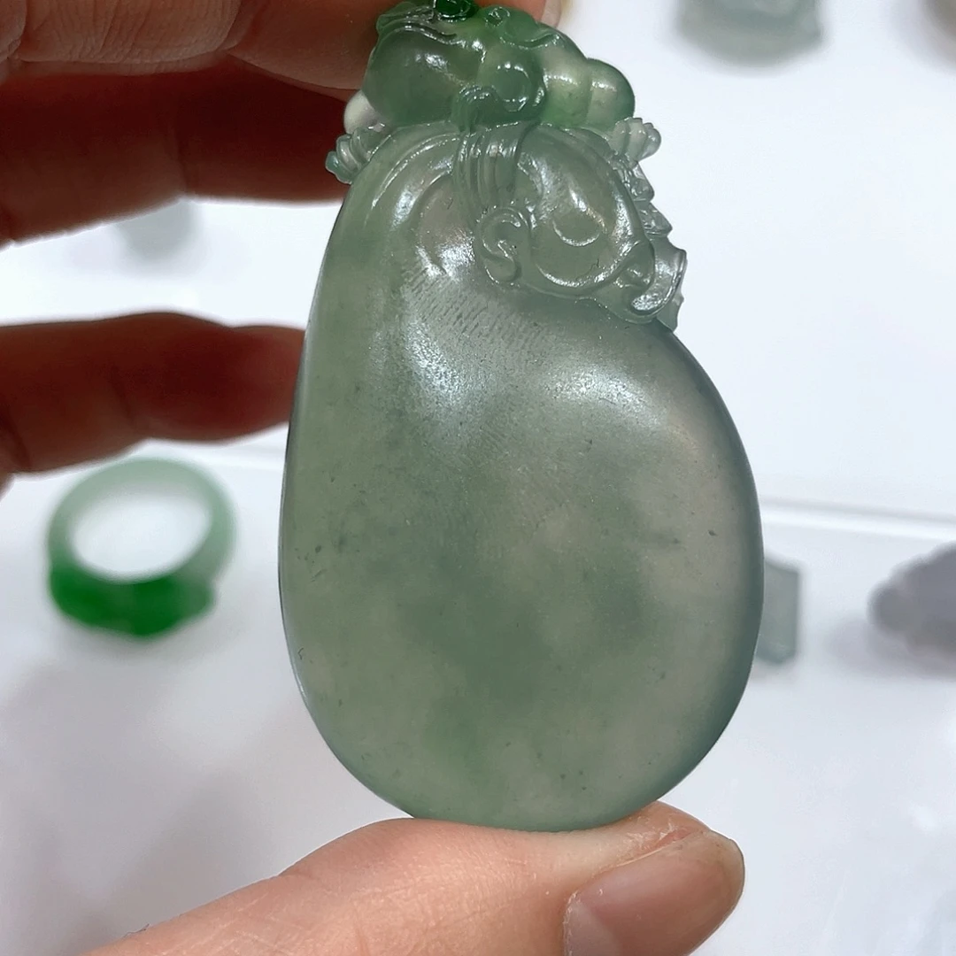 定制翡翠未镶嵌毛货