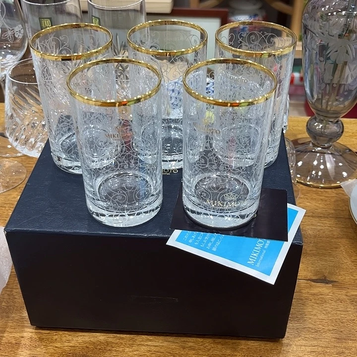 瓷片西和哈哈哈真的好