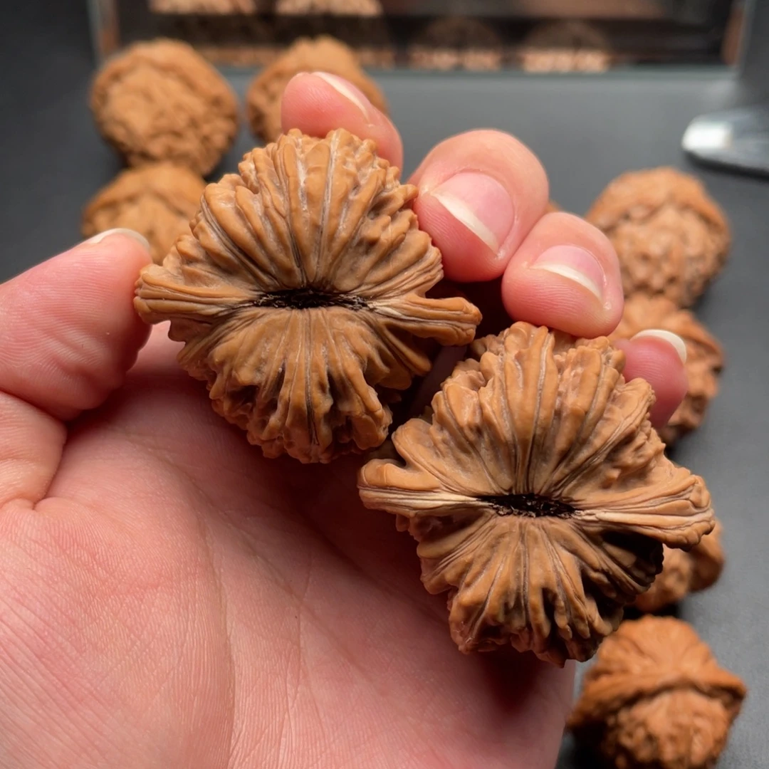 吊坠文玩核桃老树一代楼全品无修