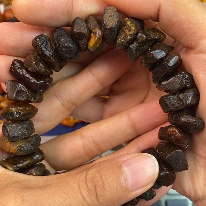 琥珀未镶嵌珠宝奇石