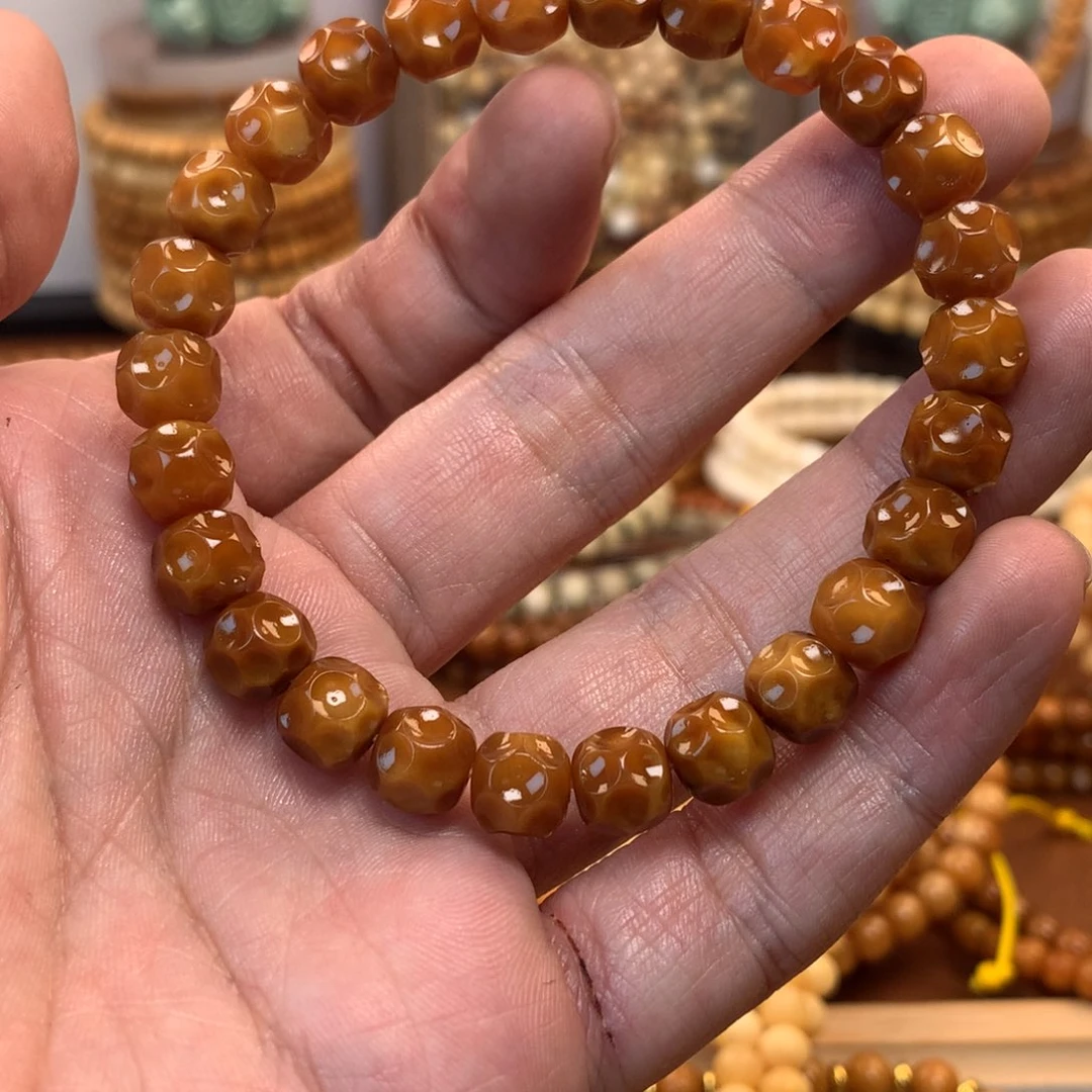 星月菩提吊坠王*9×8阿呆无相玉化