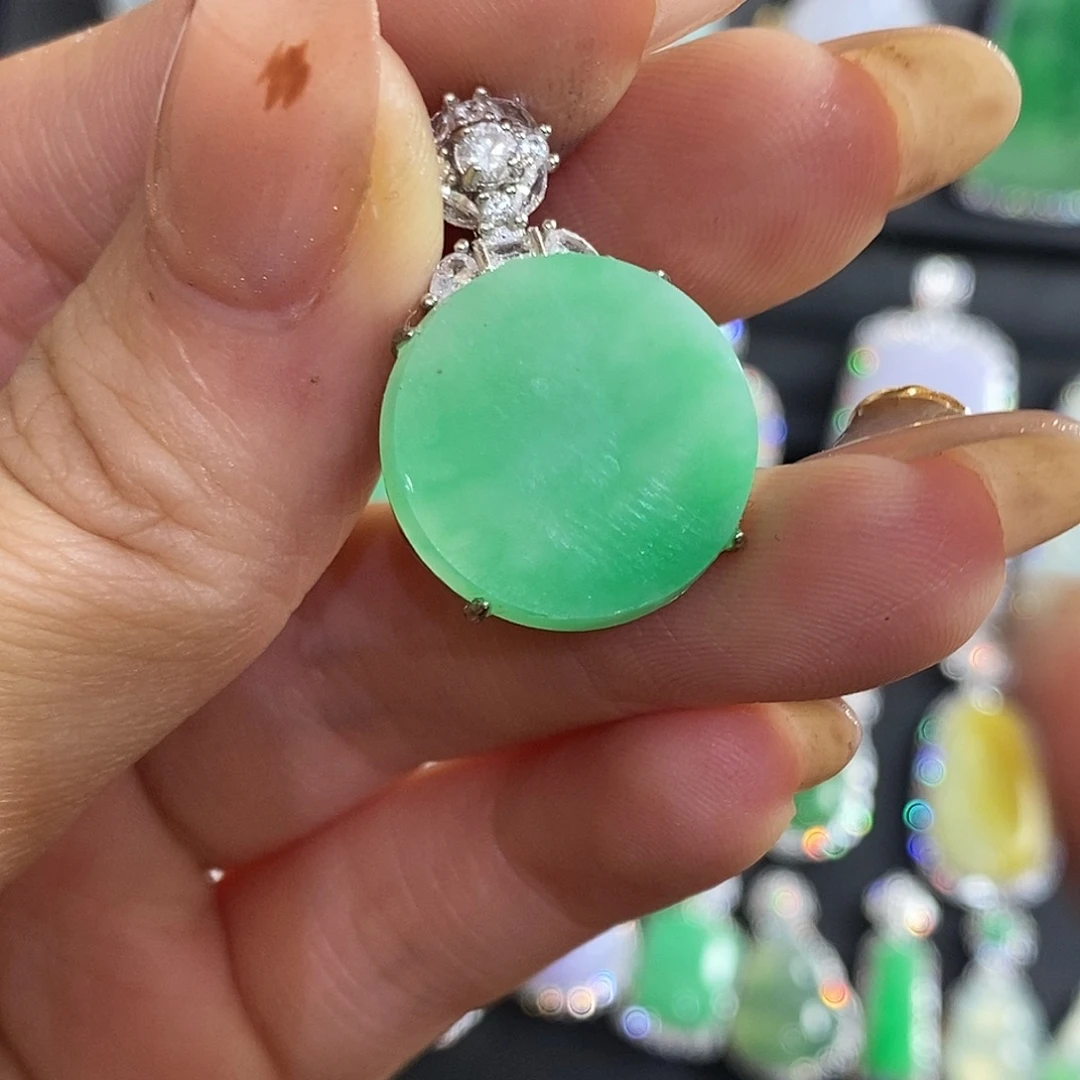 翡翠银S925镶嵌颈饰天然翡翠