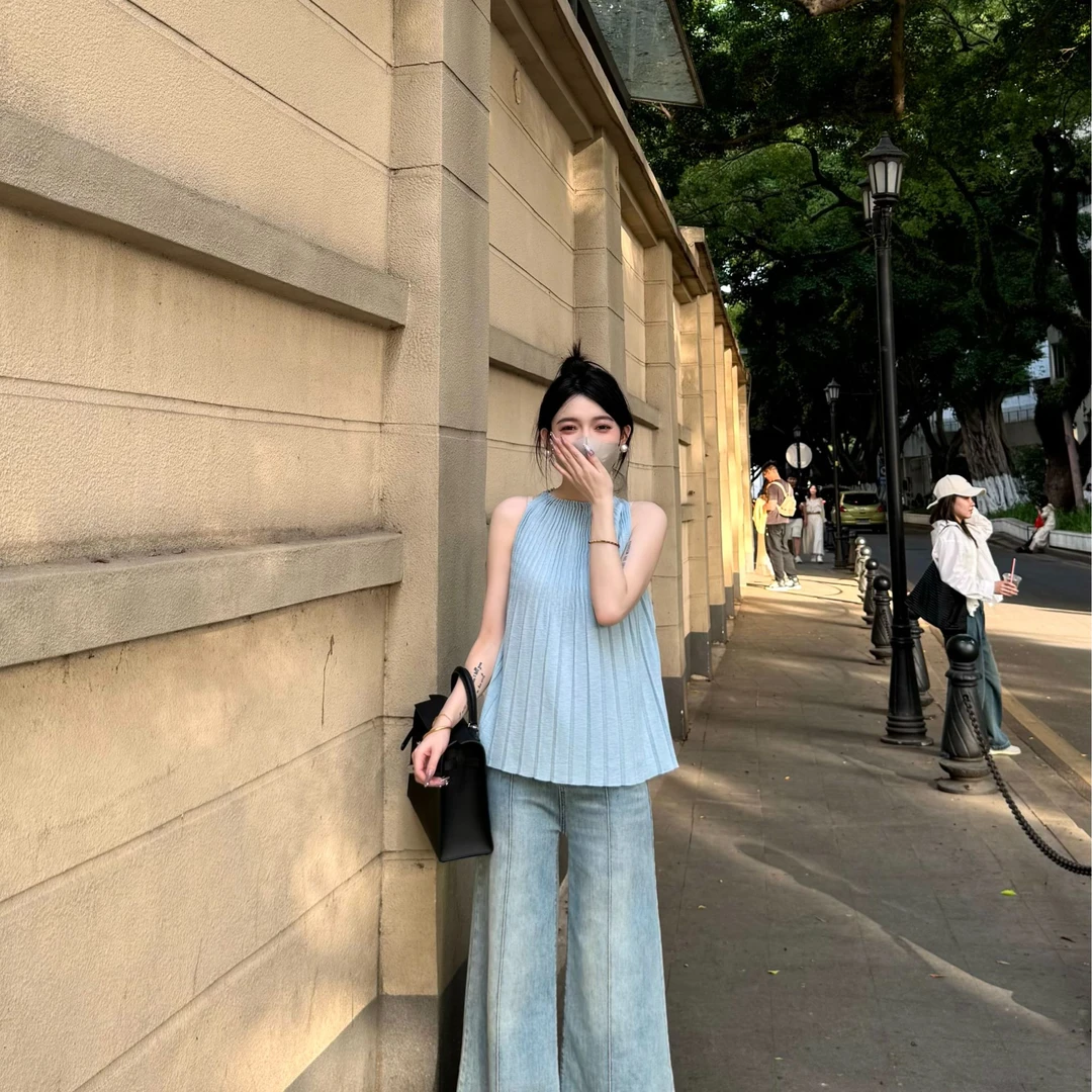 大静推荐【冰蓝泛夏】压褶圆领背心女夏季法式气质挂脖无袖上衣