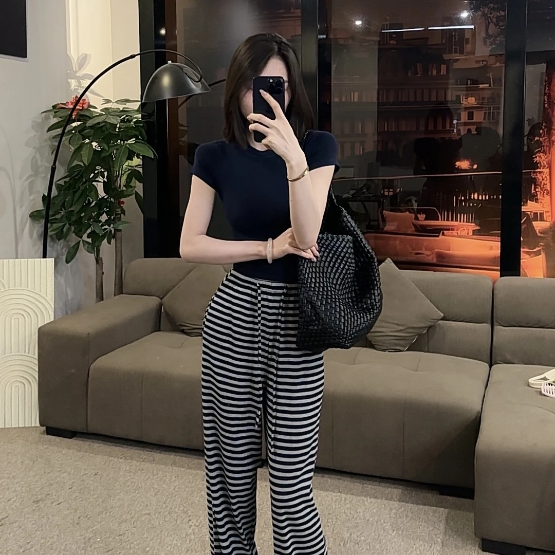 【OS&oneshow】夏季日常休闲条纹阔腿裤两件套装女修身藏蓝短袖上衣