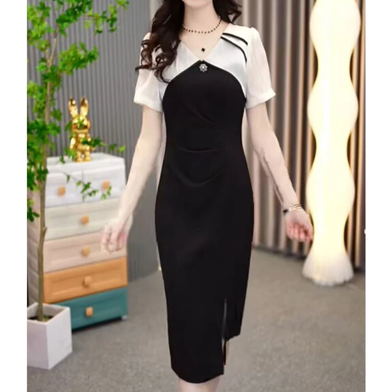 胜美名媛风v领连衣裙2025年新款夏装时尚拼接女装修身开叉包臀裙