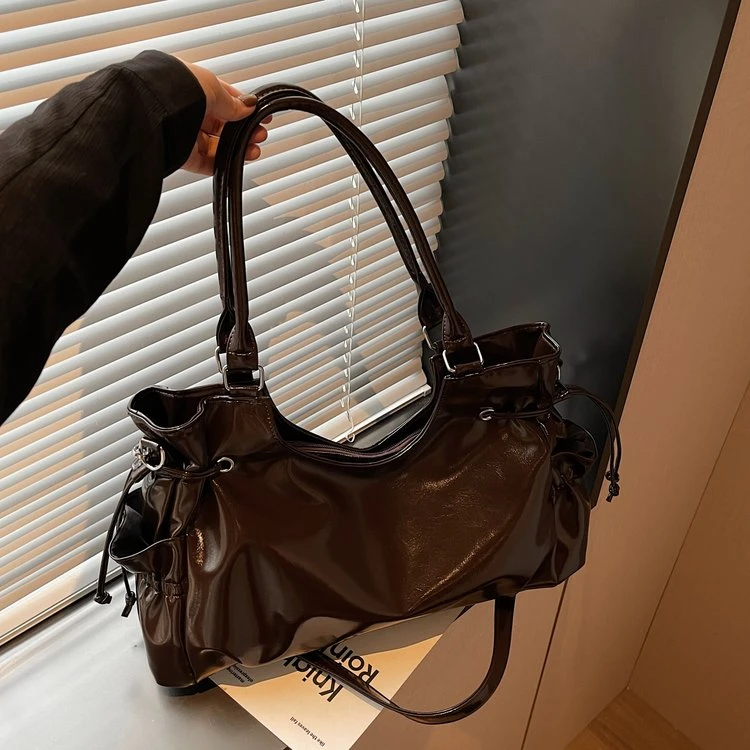 简约斜挎包单根收纳韩式纯色ins单肩单肩款小众夏季辣妹包包