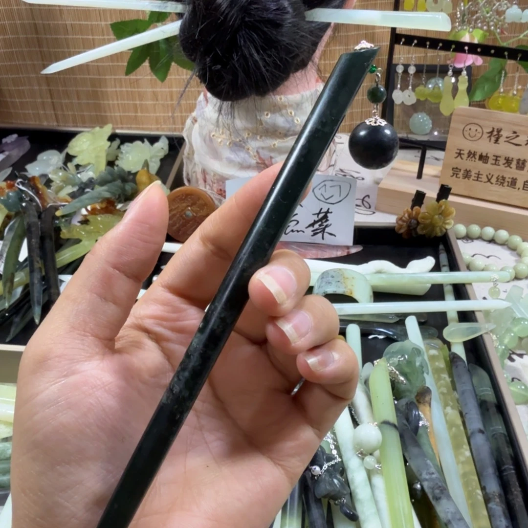 蛇纹石玉未镶嵌发饰