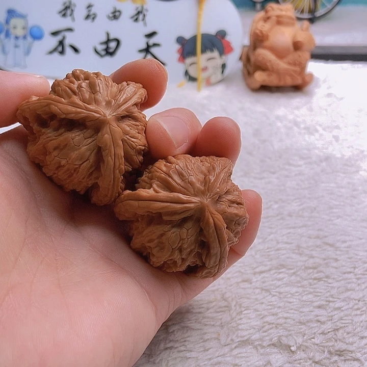 吊坠文玩核桃哈***&三棱