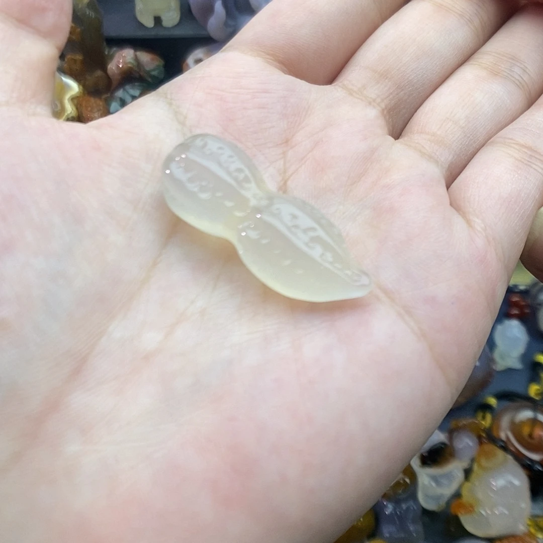 未镶嵌颈饰玛瑙/玉髓