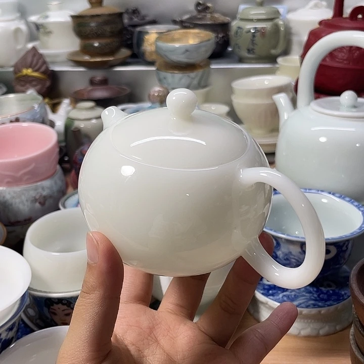 金***定陶瓷制品及陶瓷艺术品微瑕