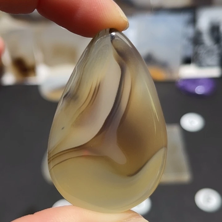 玛瑙/玉髓颈饰未镶嵌