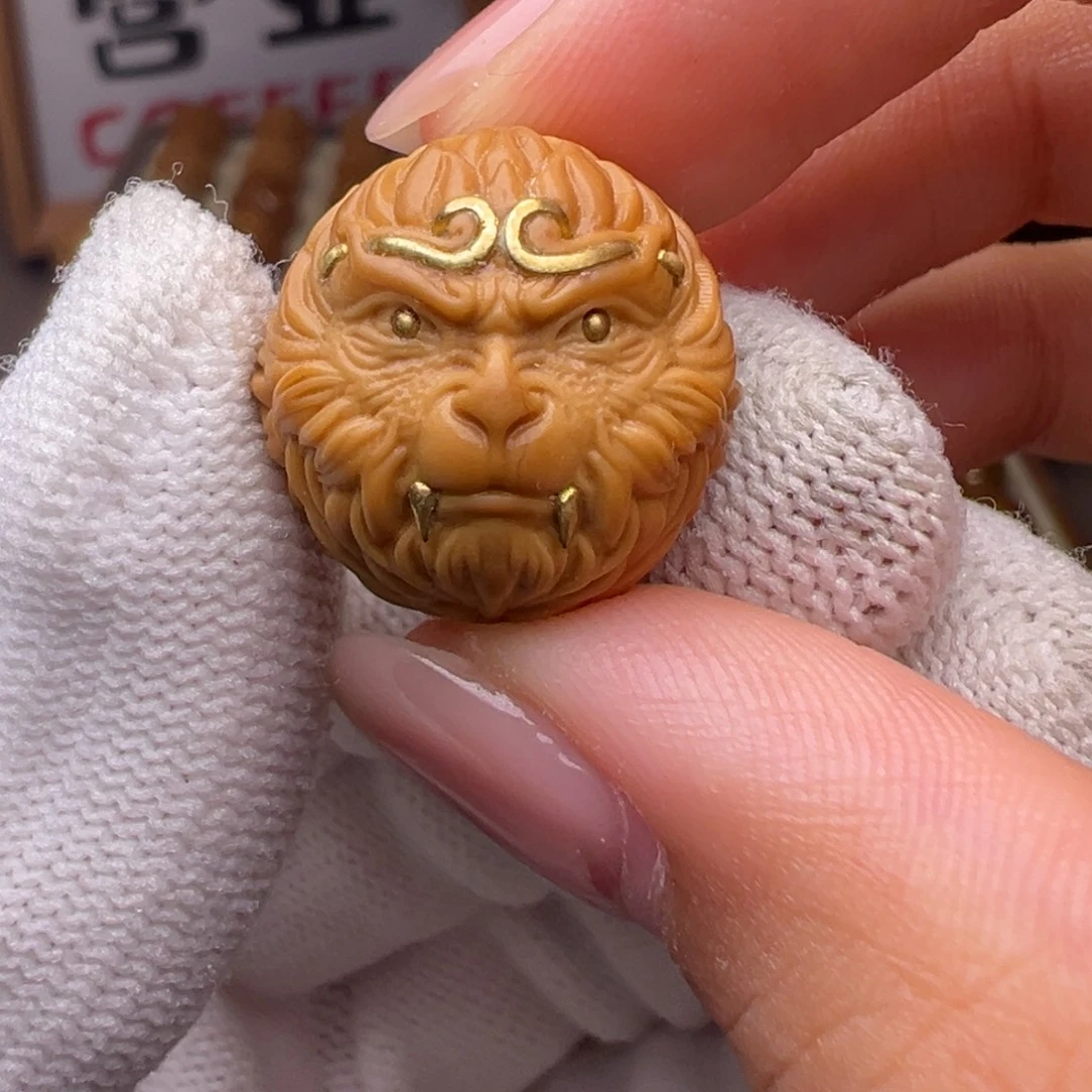 把件猴头核桃镶嵌款大圣全品有正常封口线