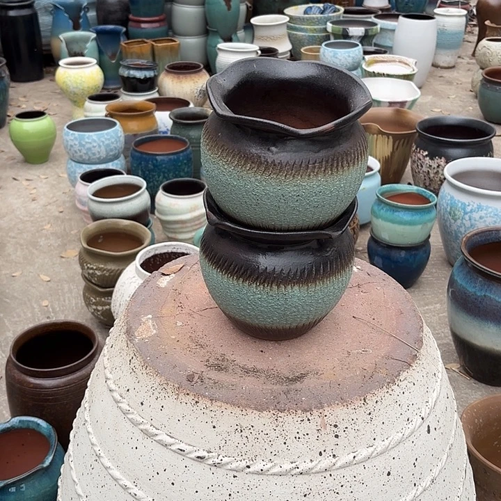 高度17厘米口径17厘米微瑕