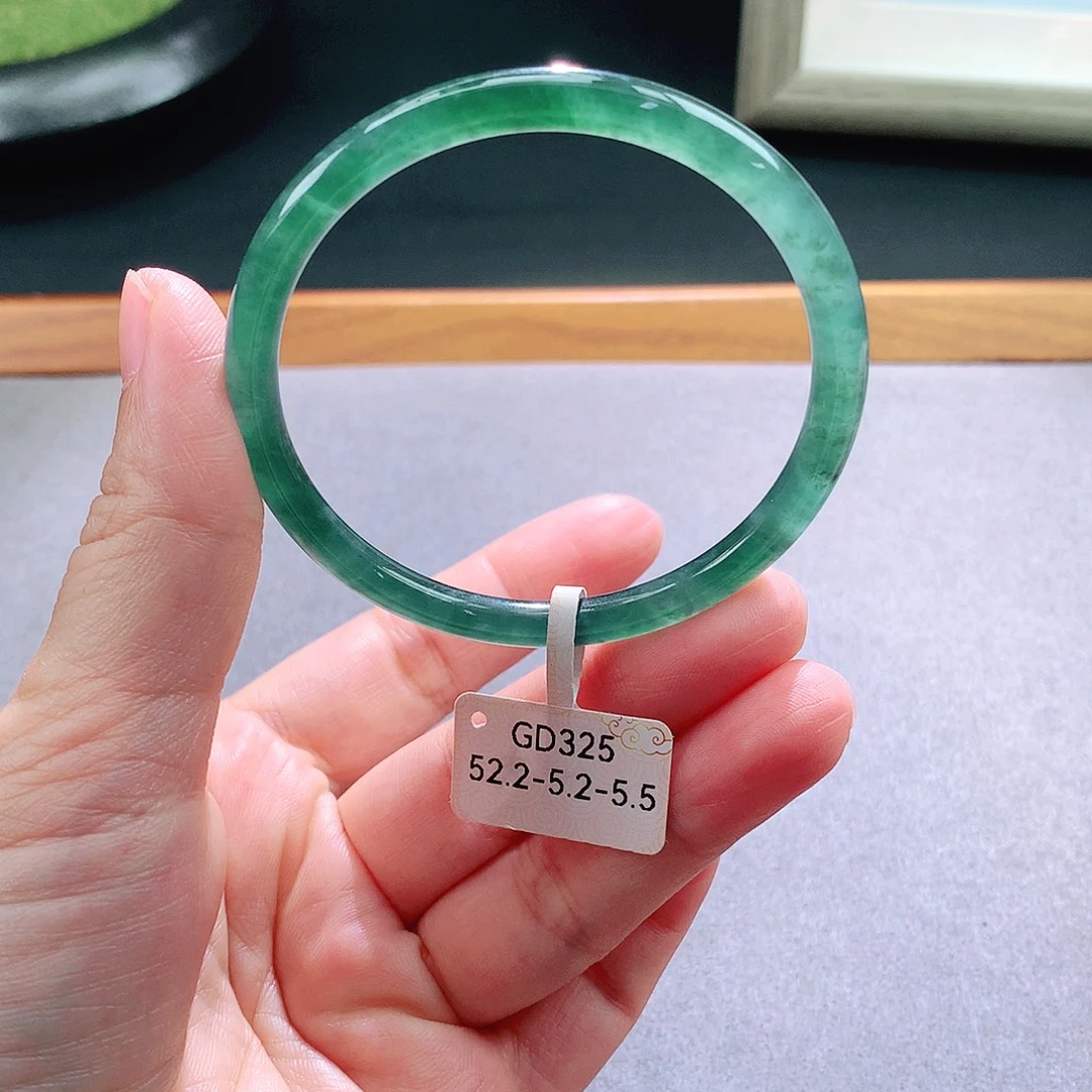 未镶嵌手镯翡翠天然翡翠手镯a货