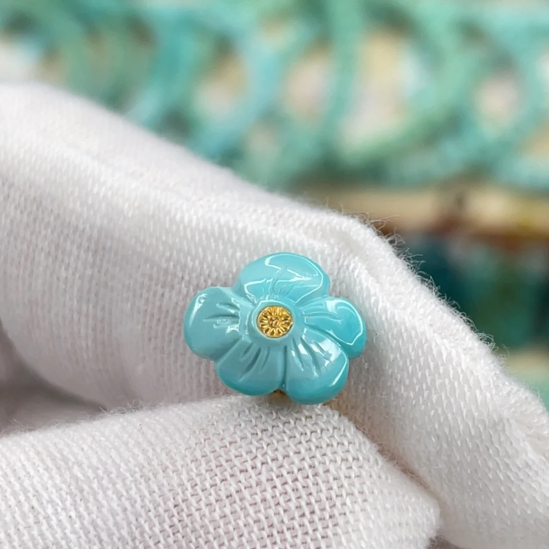 绿松石未镶嵌挂件