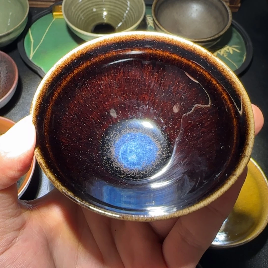 普***商茶盏上车的地方叫他一下