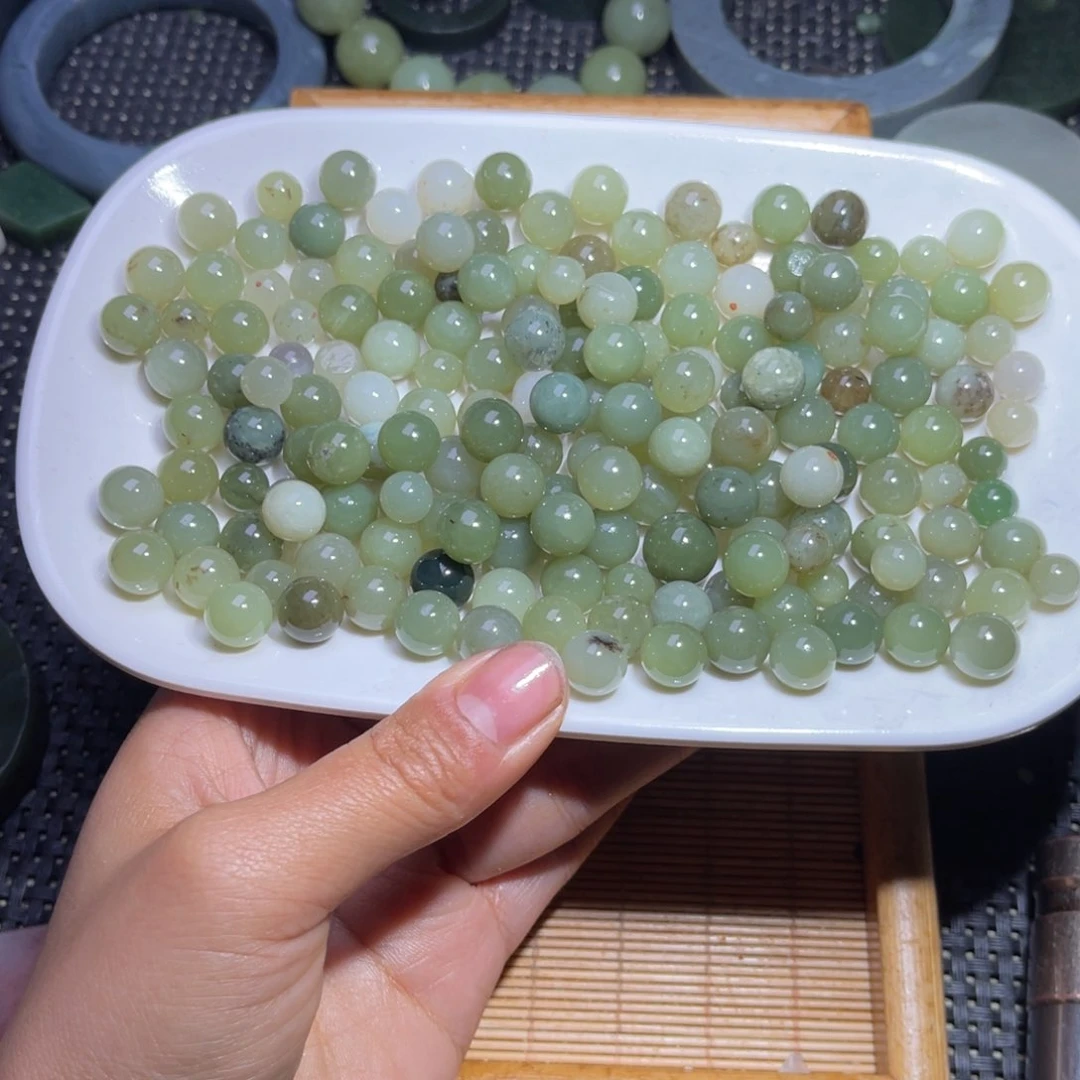 未镶嵌和田玉车挂