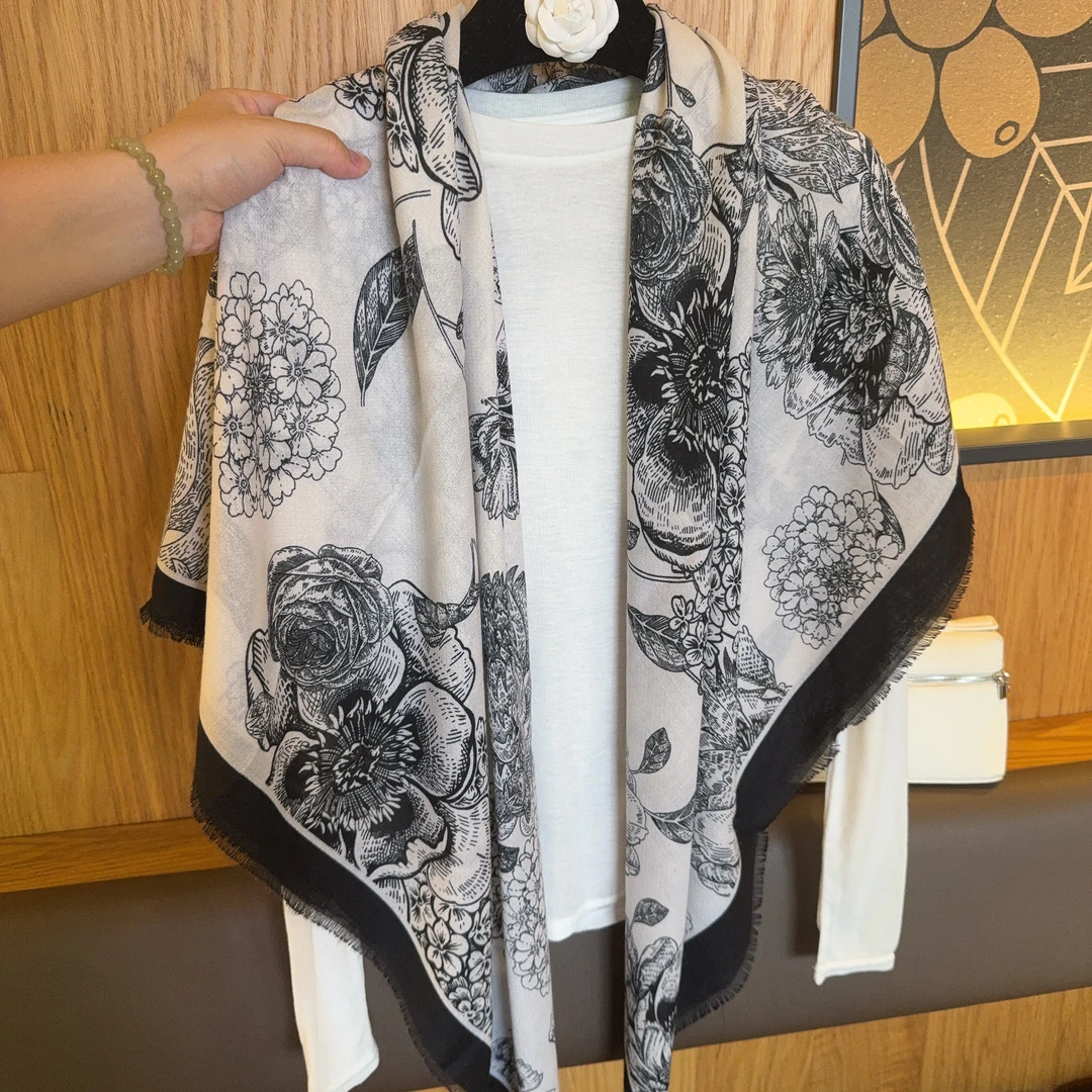 Miss both牡丹花国风轻奢围巾女130大方巾春夏旅游拍照防晒披肩夏