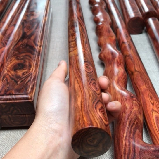 随***松海南黄花梨一个捧