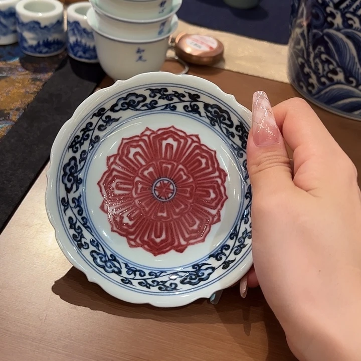 景土造物金刚莲壶承