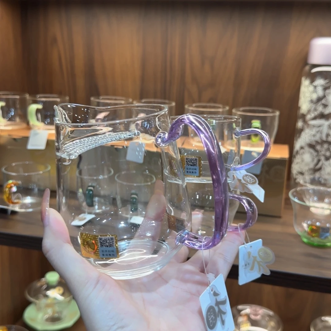 萌*哒禾器丰然浅紫色➕清尚杯浅紫色。