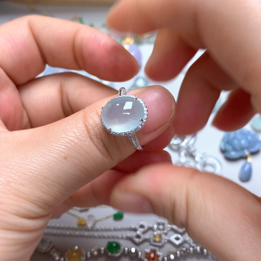 哇***哦翡翠银S925镶嵌颈饰翡翠戒指