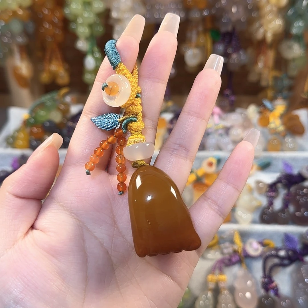玛瑙/玉髓钥匙挂件未镶嵌