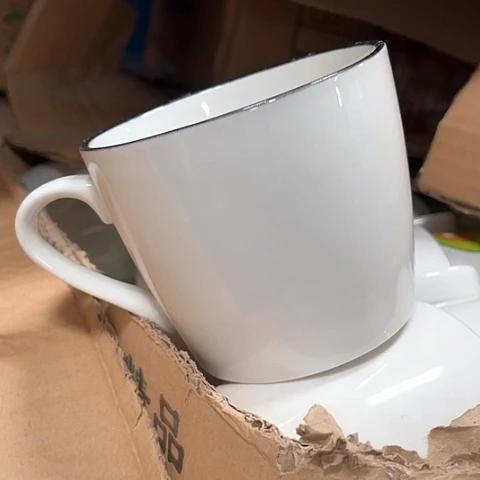 微瑕，不能明火，口径9高度8默认发四个杯子