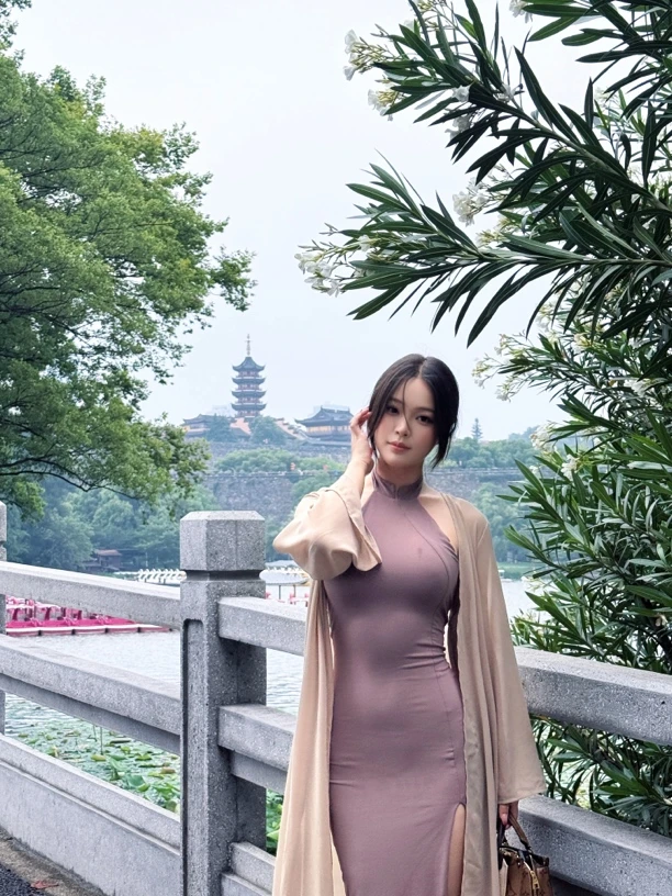 火华家原创设计 沉香缕 纯欲不失性感绑带旗袍带胸垫长衫套装现货