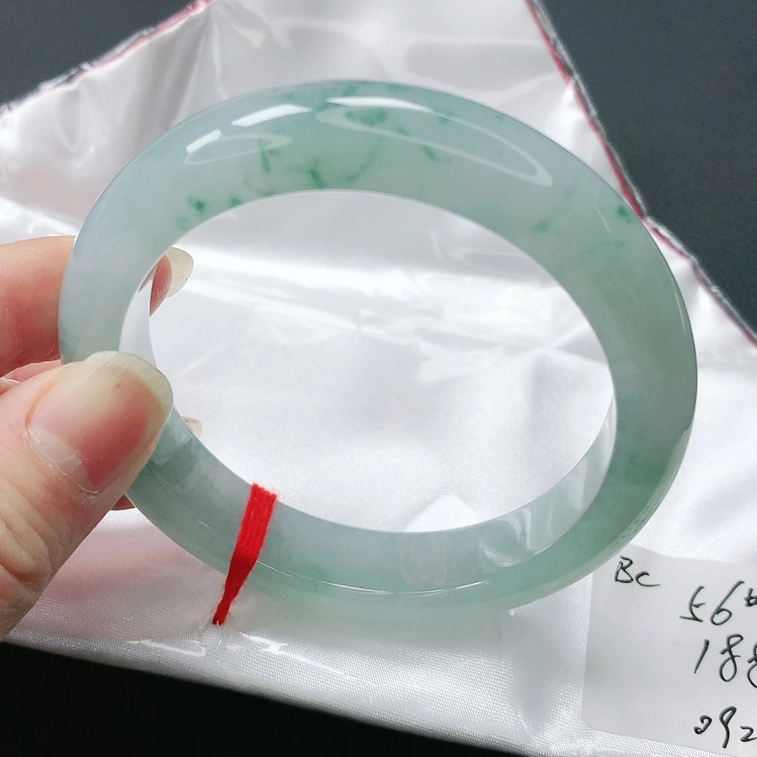 翡翠手镯未镶嵌缅甸天然A货翡翠