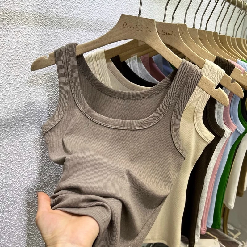 芯娇晴方领露锁骨吊带背心女韩系内搭打底衫遮副乳防走光无袖上衣