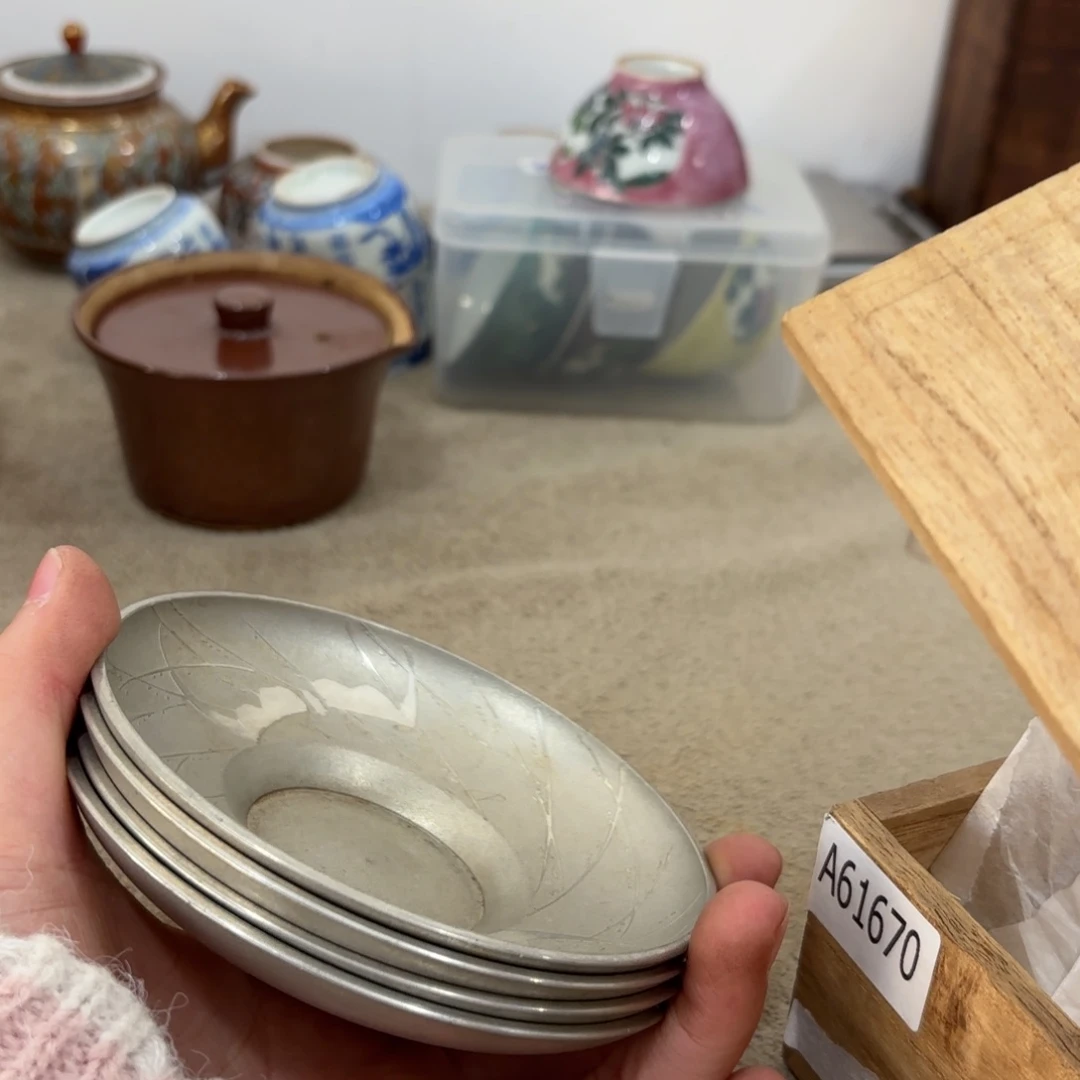 瓷片非常好看漂亮的物品