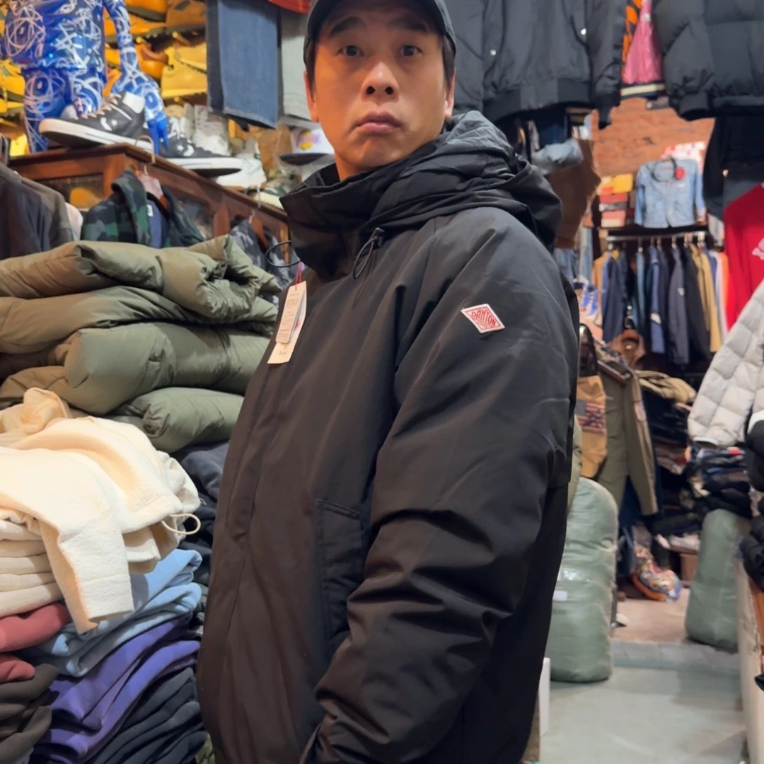 Daton黑色大码防水羽绒服