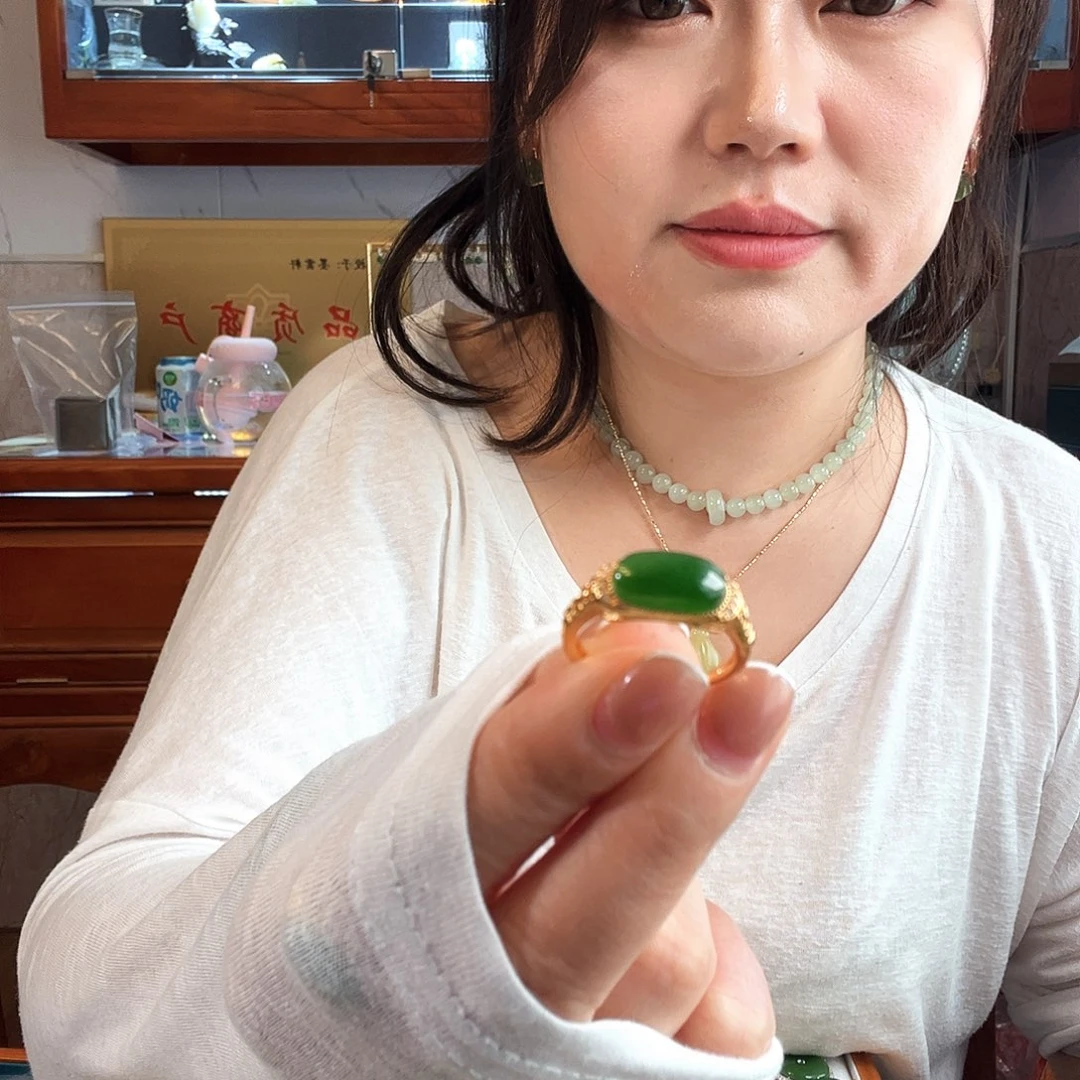 不***油和田玉（碧玉）银S925镶嵌戒指
