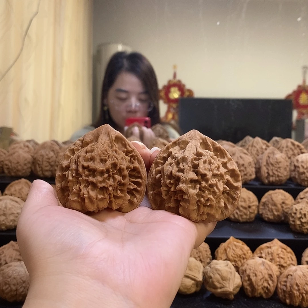把件文玩核桃53官帽有反油尖有伤
