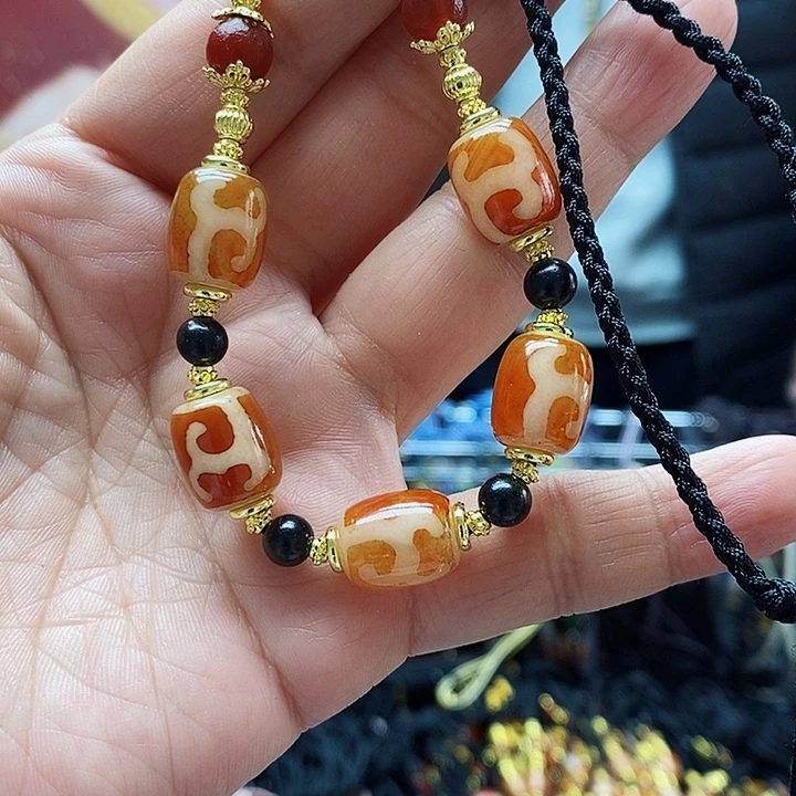 玛瑙/玉髓颈饰合金