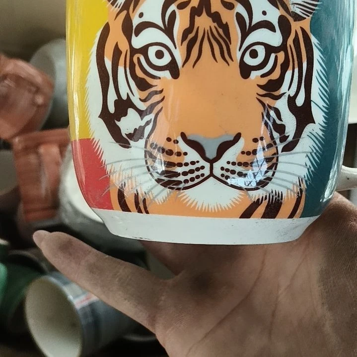 瓷陶瓷盘子碗啥都有
