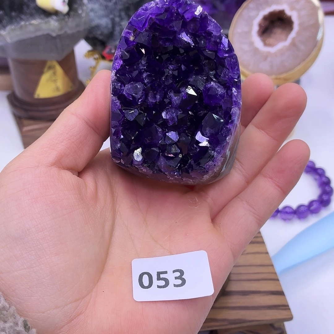 水晶大型摆件（非配饰）未镶嵌