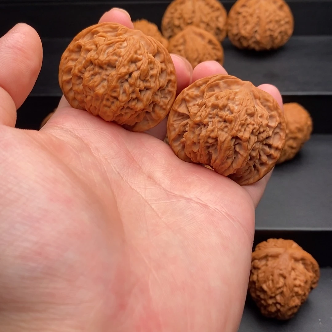 文玩核桃把件盘龙纹43